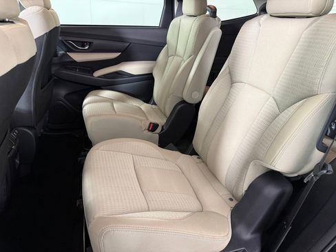 Used 2019 Subaru Ascent Premium w/ Popular Package #2 image 12