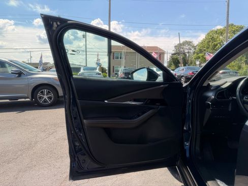 Used 2020 MAZDA CX-30 AWD w/ Premium Package image 9