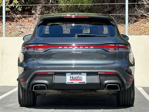 Used 2023 Porsche Macan AWD/4WD image 4