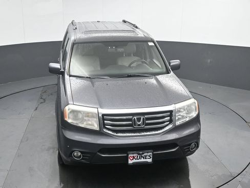 Used 2015 Honda Pilot Touring image 26
