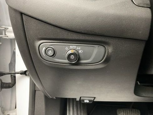 Certified 2022 Chevrolet Equinox LT AWD/4WD image 15