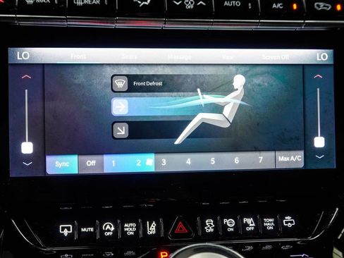 Used 2023 Jeep Grand Wagoneer Series III w/ Rear Seat Video Group 1 AWD/4WD image 20