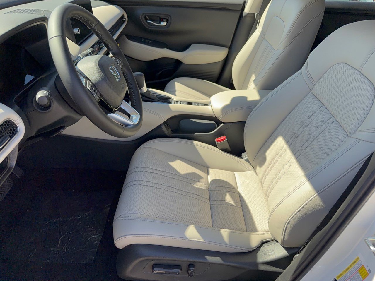New 2027 Honda HR-V EX-L image 5