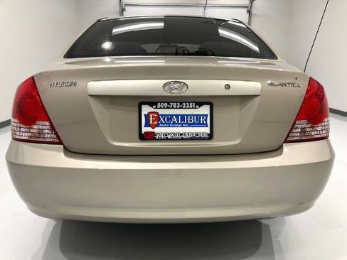 Used 2006 Hyundai Elantra GLS FWD image 13