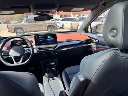 Used 2021 Volkswagen ID.4 Pro S w/ Gradient Package image 12