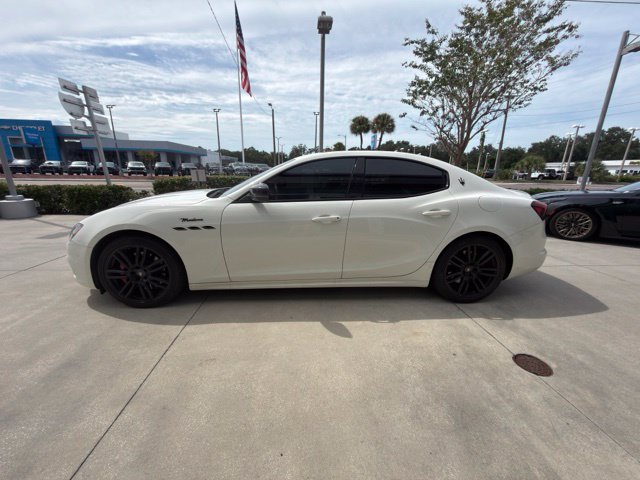 Used 2023 Maserati Ghibli Modena RWD image 16