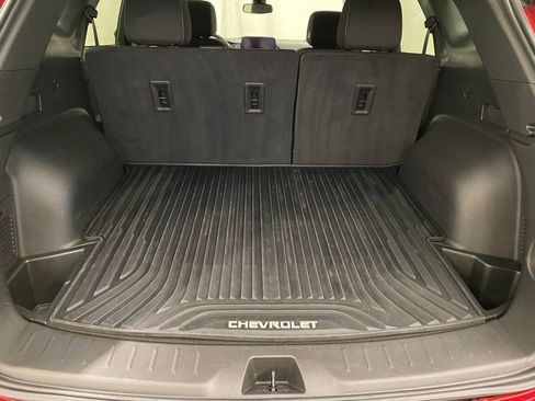 Used 2023 Chevrolet Blazer LT w/ Convenience Package FWD image 8