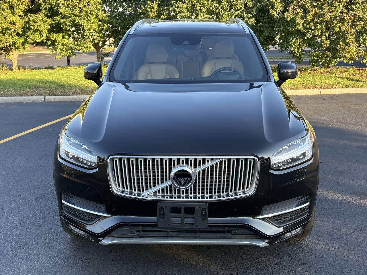 Used 2016 Volvo XC90 T6 AWD/4WD image 5