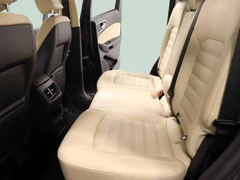 Used 2024 Ford Edge SEL w/ Convenience Package AWD/4WD image 25
