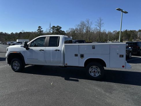 New 2025 GMC Sierra 2500 Pro w/ Convenience Package image 4