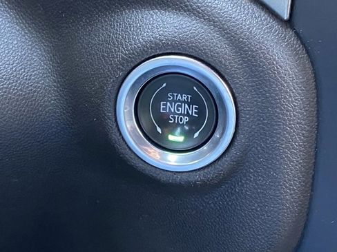 Used 2021 Chevrolet Silverado 1500 LT Trail Boss w/ Convenience Package II image 13