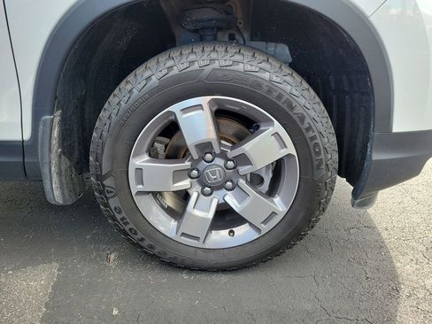Certified 2024 Honda Ridgeline RTL image 7