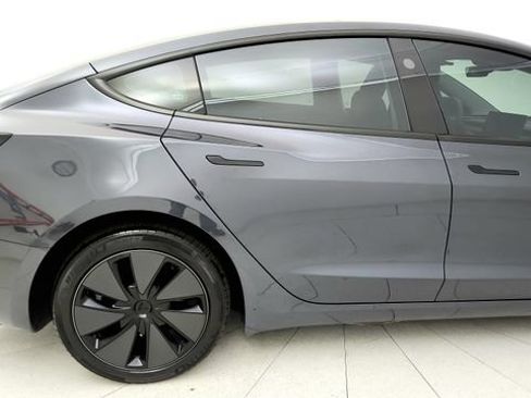 Used 2025 Tesla Model 3 Long Range RWD image 30