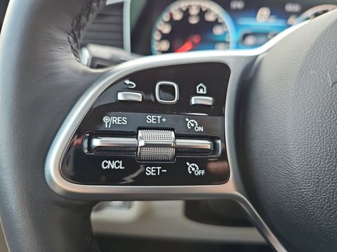 Certified 2023 Mercedes-Benz GLE 350 4MATIC image 19