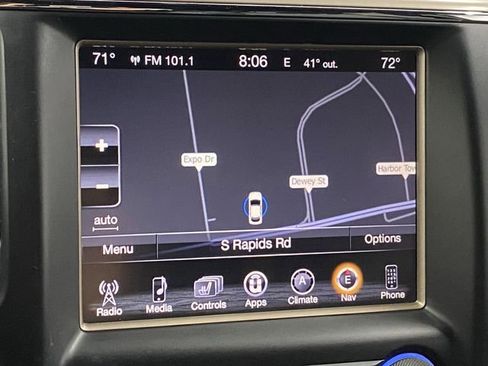 Used 2016 Jeep Grand Cherokee Limited image 10