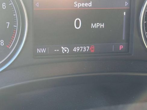 Used 2023 Buick Enclave Essence w/ Experience Buick Package AWD/4WD image 12