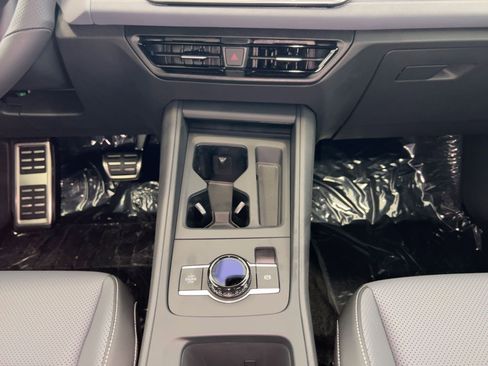 New 2026 Volkswagen Tiguan SE R-Line image 26