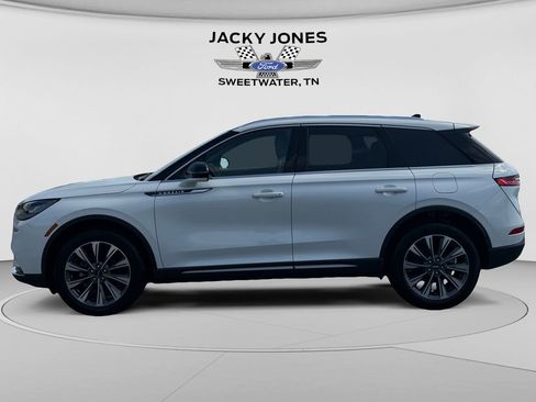 Used 2021 Lincoln Corsair Reserve w/ Elements Package AWD/4WD image 2