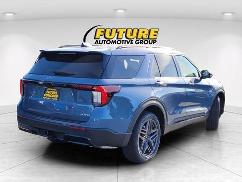New 2026 Ford Explorer ST-Line image 6