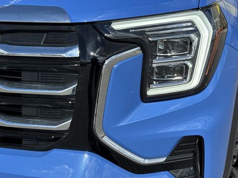 Used 2026 GMC Terrain Elevation w/ Elevation Premium Package image 6