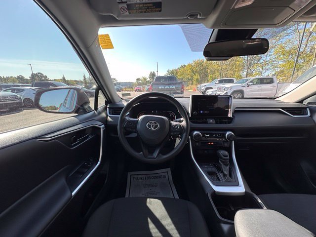 Used 2024 Toyota RAV4 LE FWD image 16