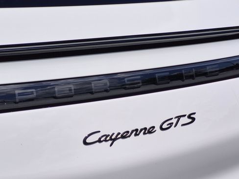 Certified 2023 Porsche Cayenne GTS AWD/4WD image 30