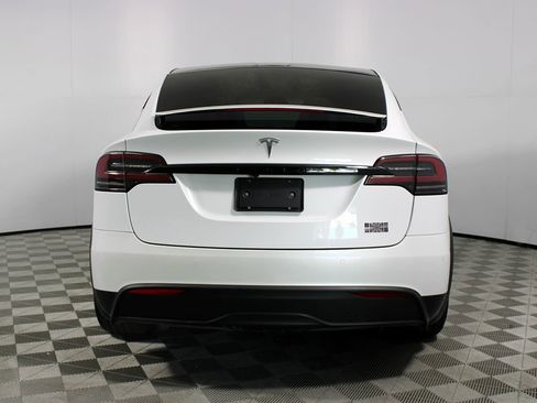 Used 2022 Tesla Model X Plaid image 36