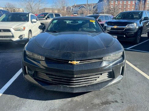 Used 2017 Chevrolet Camaro LT w/ Technology Package image 2