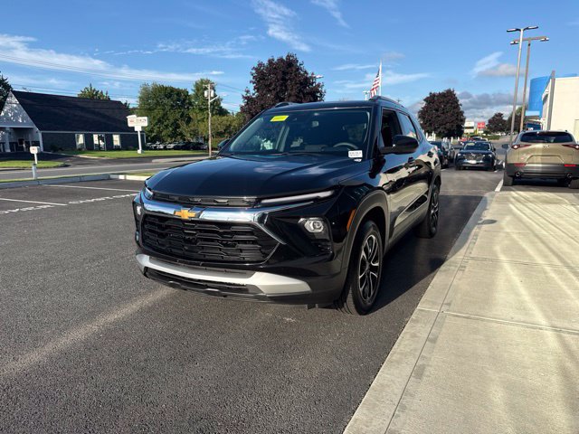 Used 2026 Chevrolet TrailBlazer LT AWD/4WD image 6