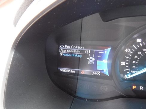 Used 2020 Ford Edge SEL w/ Cold Weather Package image 36