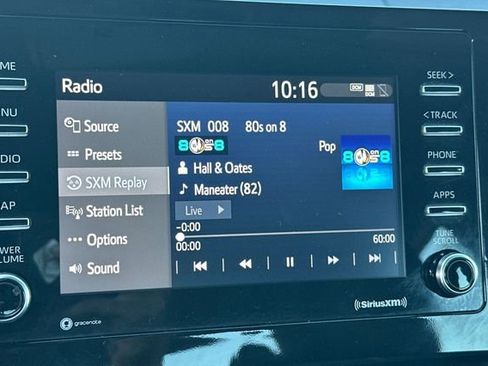 Used 2023 Toyota Camry SE image 19