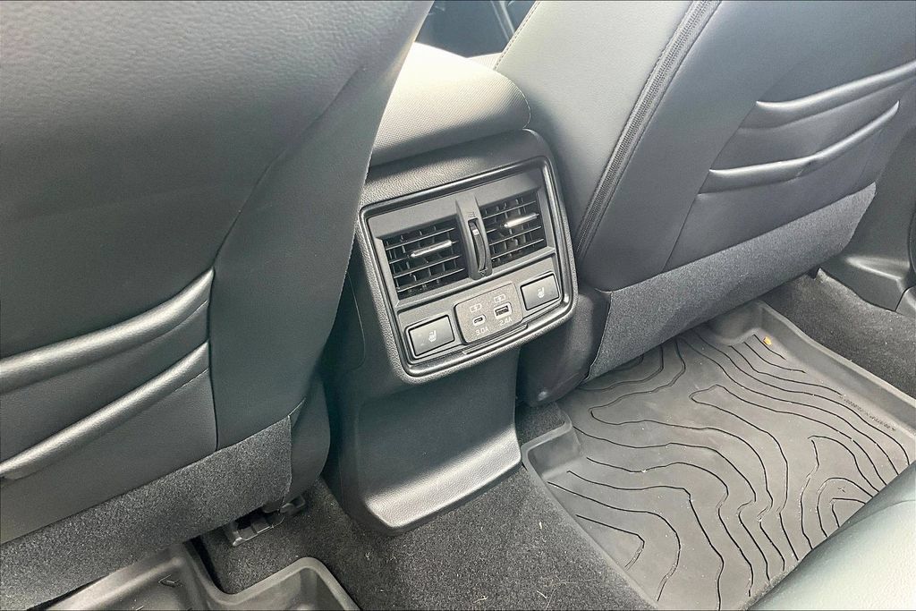 Used 2026 Subaru Forester Touring AWD/4WD image 10