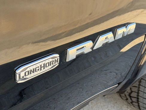 Used 2021 RAM 1500 Limited image 15