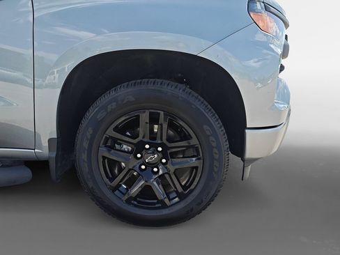 Used 2024 Chevrolet Silverado 1500 Custom w/ Rally Edition AWD/4WD image 16