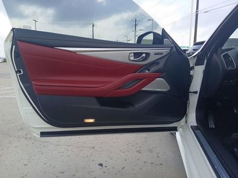 Used 2019 INFINITI Q60 Red Sport 400 w/ Proassist Package RWD image 13