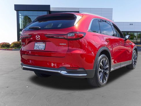 Used 2024 MAZDA CX-90 Plug-In Hybrid w/ Premium Pkg AWD/4WD image 4