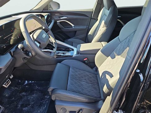 New 2025 Audi SQ5 Premium Plus image 23