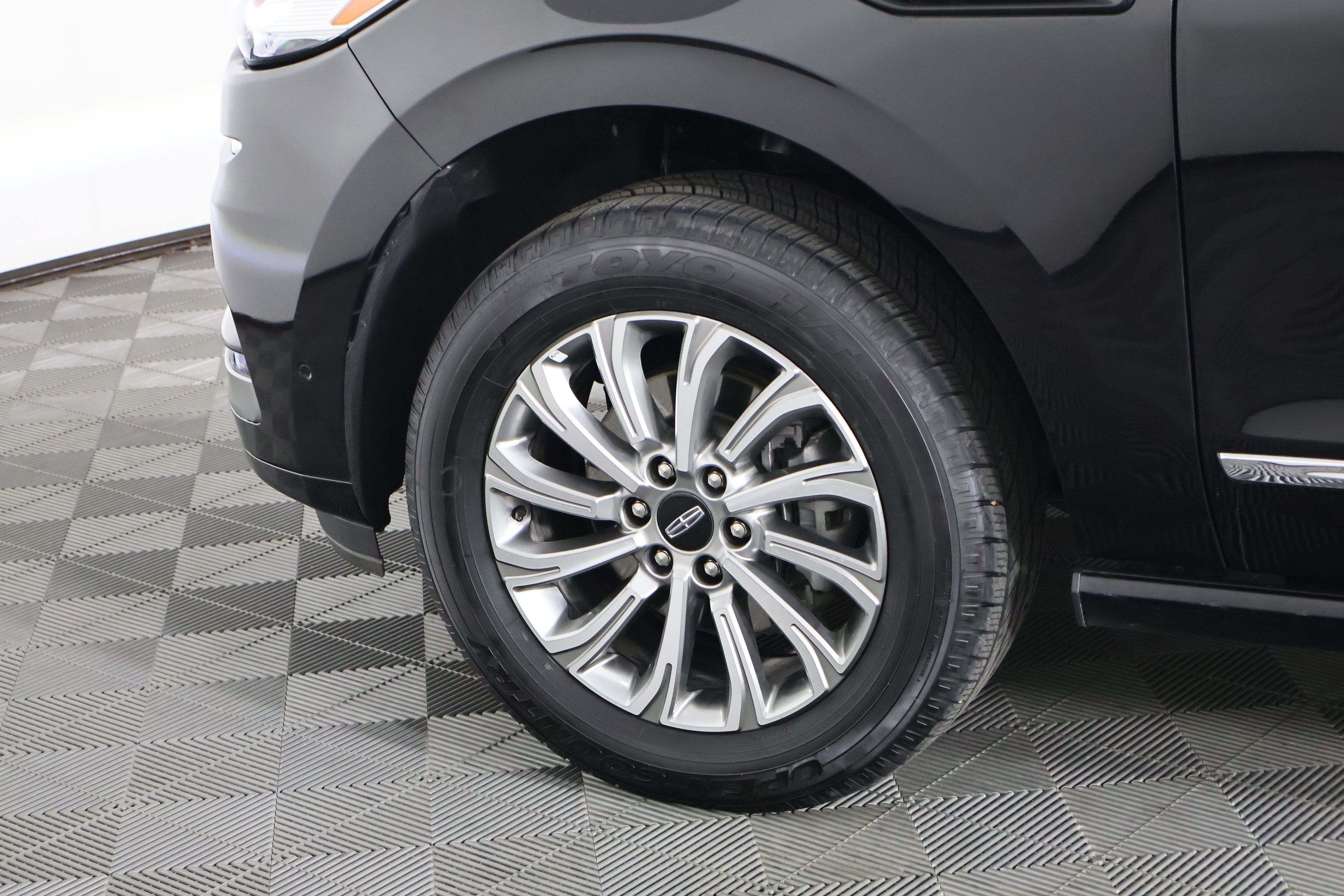 Used 2024 Lincoln Navigator Premiere AWD/4WD image 58