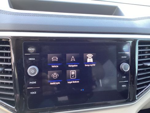 Used 2023 Volkswagen Atlas SE AWD/4WD image 22