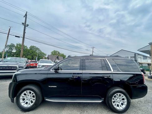 Used 2019 GMC Yukon SLT AWD/4WD image 2