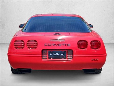 Used 1992 Chevrolet Corvette Coupe RWD image 7