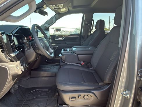 New 2026 Chevrolet Silverado 1500 LT w/ Texas Edition Plus image 11