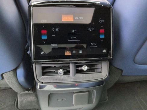 New 2026 Cadillac Vistiq Premium Luxury image 22