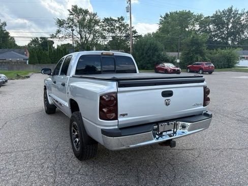 Used 2008 Dodge Dakota Laramie AWD/4WD image 3