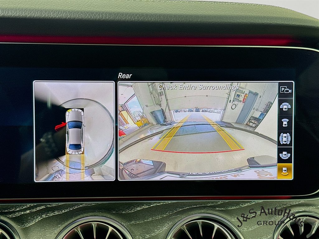 Used 2019 Mercedes-Benz AMG GT 63 w/ AMG Dynamic Plus Package image 19