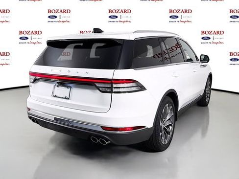 New 2026 Lincoln Aviator Reserve RWD image 8