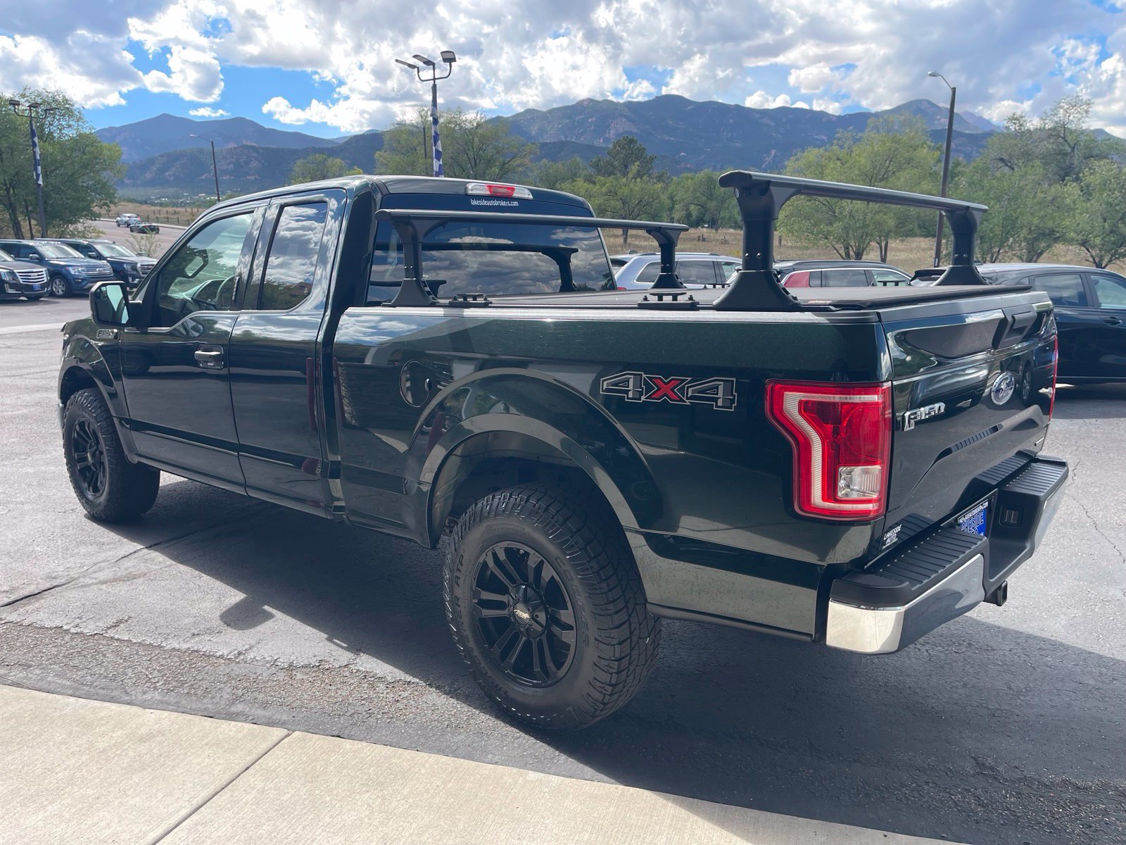 Used 2015 Ford F150 XLT AWD/4WD image 9