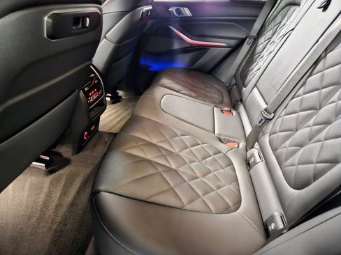 Used 2025 BMW X5 sDrive40i w/ M Sport Package RWD image 18