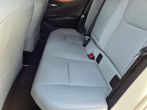 Used 2023 Toyota Prius XLE FWD image 10