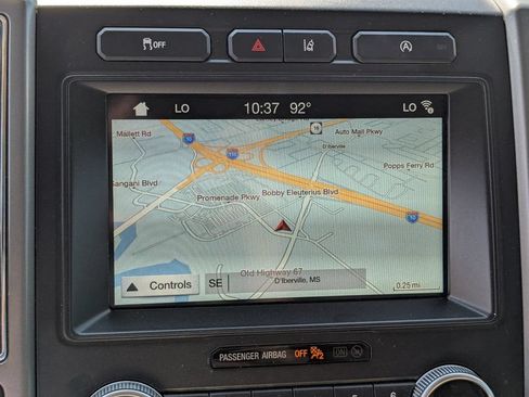 Used 2018 Ford Expedition XLT w/ Equipment Group 202A RWD image 17